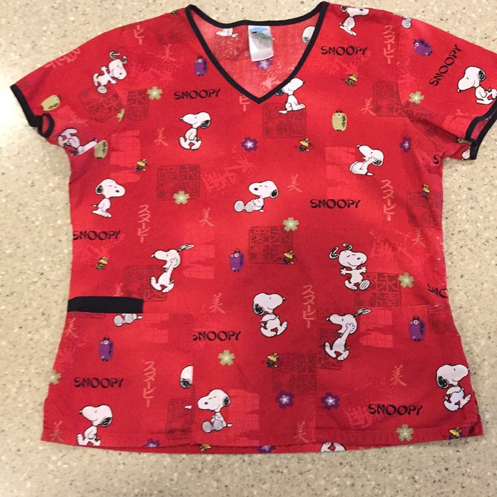 Women's scrub top